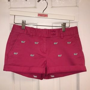 Women’s pink embroidered Vineyard Vines shorts